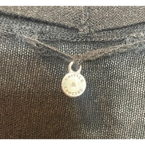 Knitted & Knotted Black Wool Blend Wrap Front V-Neck Sweater Size Large - Picture 11 of 11